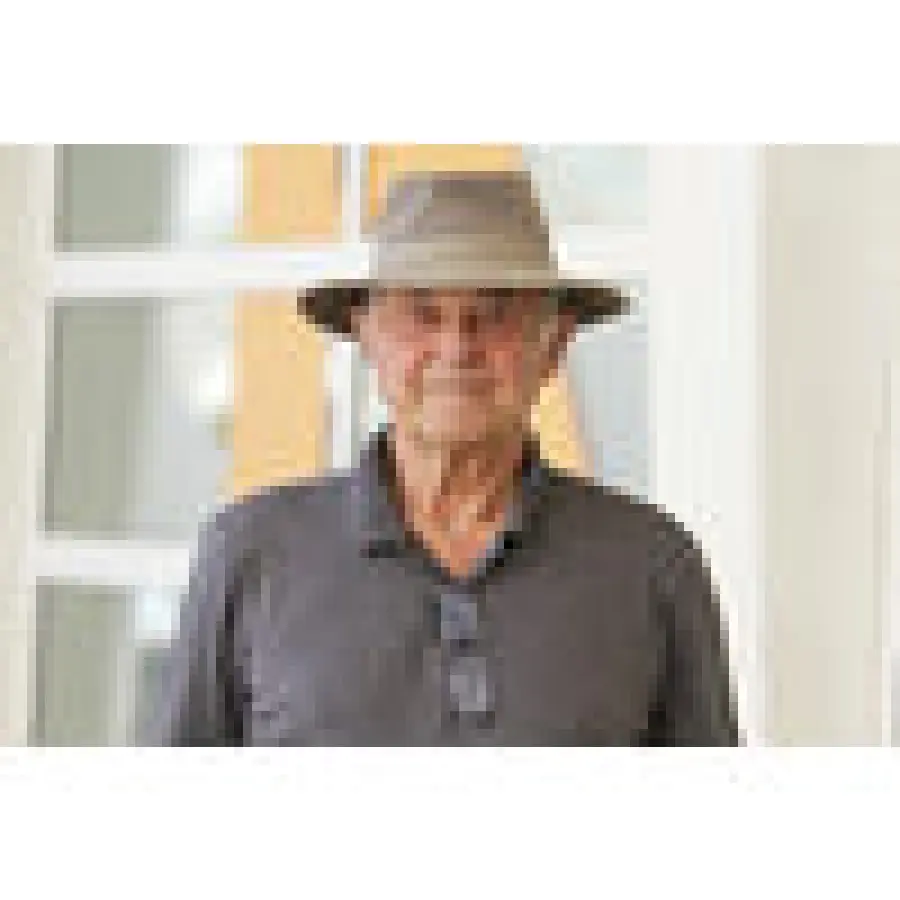 Inventore della sintesi FM per tenere conferenze e concerti