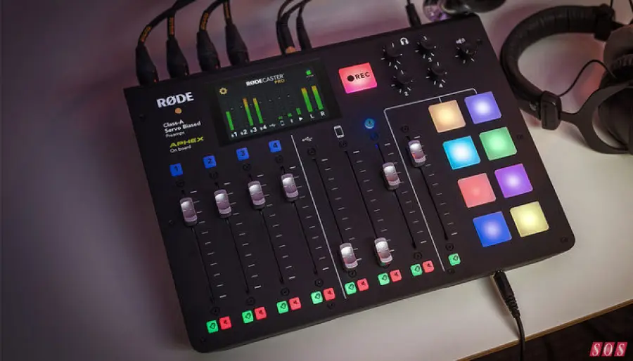 RØDECaster Pro è uno studio all-in-one per podcaster