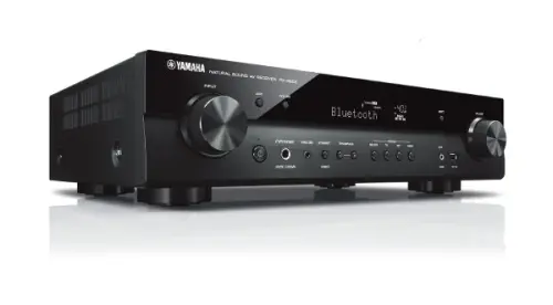Il nuovo AVR Slimline di Yamaha vanta il controllo vocale e il surround wireless