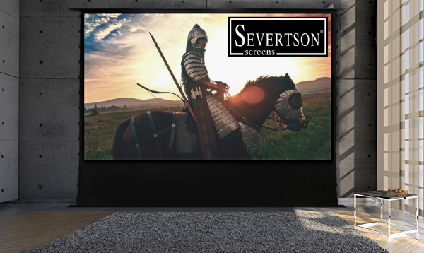 Il nuovo schermo di proiezione di Severtson si ritrae nel pavimento