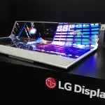 LG Anteprime OLED flessibile, trasparente da 77 pollici
