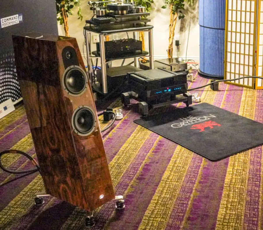 Prestazioni di comando e AV soddisfatti: J.Sikora, Koetsu, Doshi, Innuos, Gryphon, QLN