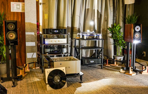 Base di ricerca LKV, Audio-Technica, Joseph Audio