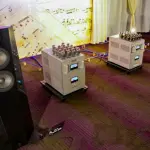 Acora Acoustics, Audio Research e Cardas