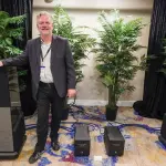 The Soundstage Room: Vandersteen, TechDAS, Playback Designs, Kondo, Pure Power e Cardas