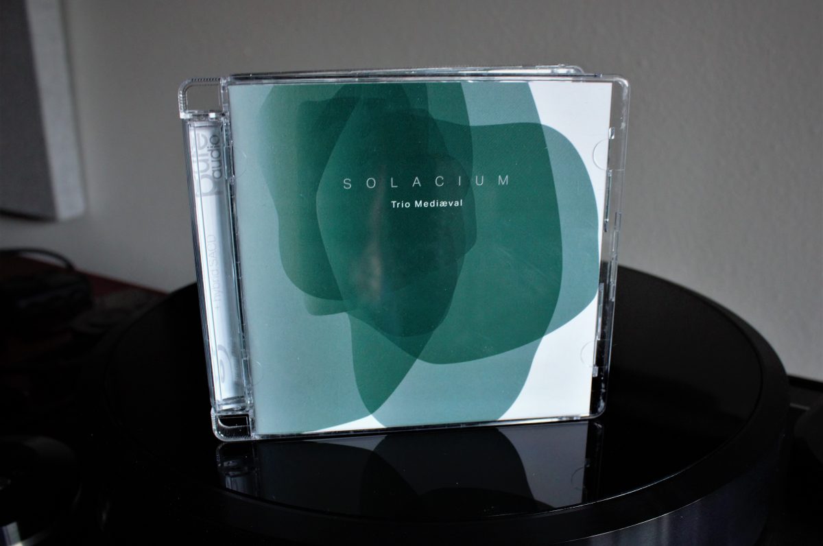 Trio Mediæval, Solacium | L'anacronista del vinile