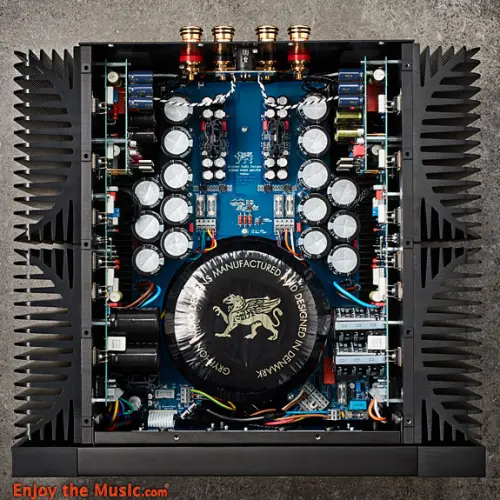 Premio Blue Note: recensione del preamplificatore Gryphon Audio Essence e dell'amplificatore di potenza stereo Essence