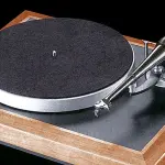 Wilson Benesch presenta il giradischi GMT ONE SYSTEM