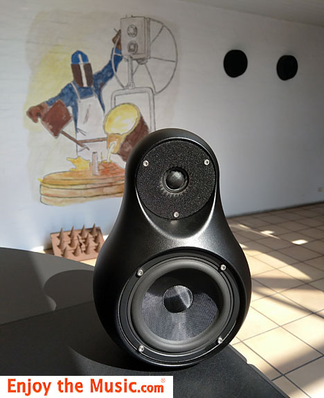 Rivista di revisione di luglio 2021 di EnjoyTheMusic.com