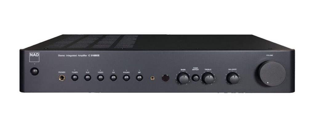 Premi Editors 'Choice 2021: amplificatori integrati inferiori a $ 1.000