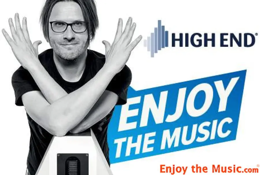 Festeggia quasi 20 anni dello spettacolo HIGH END