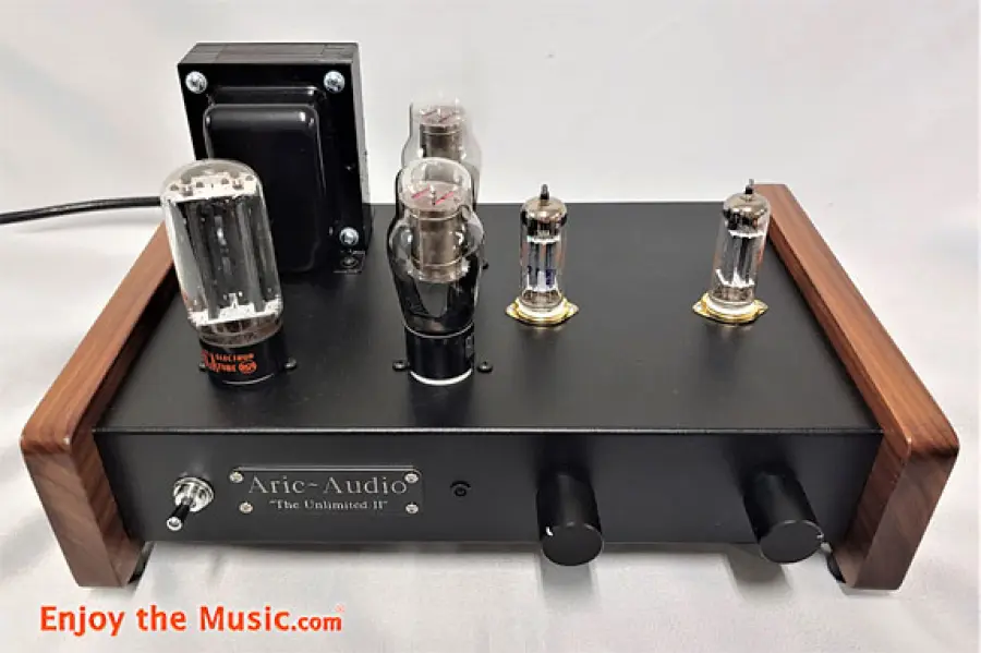 Anteprima mondiale: Aric Audio Unlimited II Tube Pre Review
