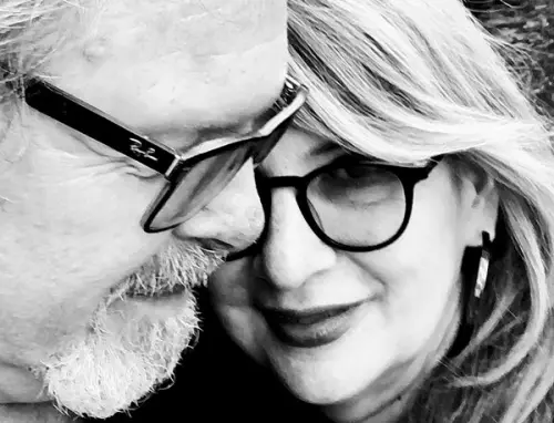 Pat e Deborah Mastelotto rivelano come hanno romanticizzato i King Crimson
