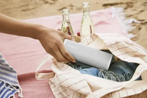 Sonos presenta Roam Portable Smart Speaker