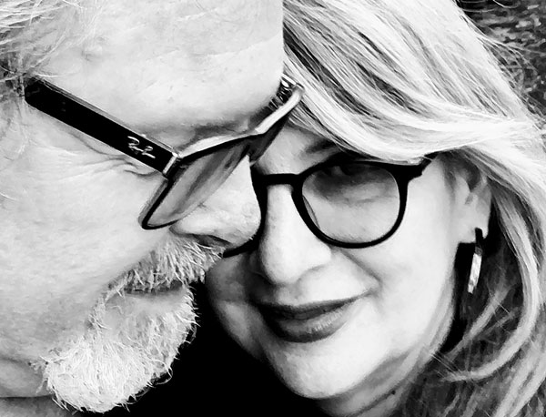 Pat e Deborah Mastelotto rivelano come hanno romanticizzato i King Crimson