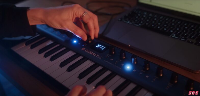 Annuncio modale Cobalt5S polysynth a 5 voci