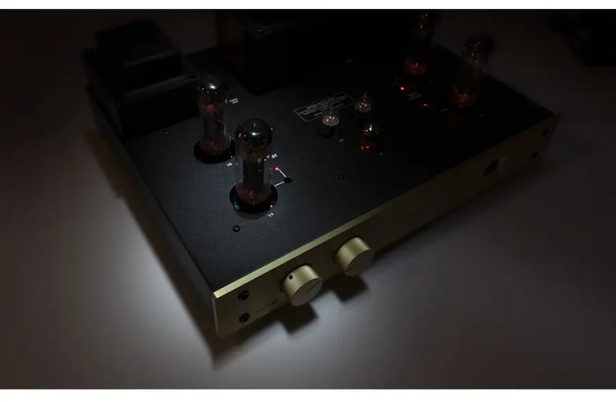 RECENSIONE: Conrad-Johnson CAV-45S2