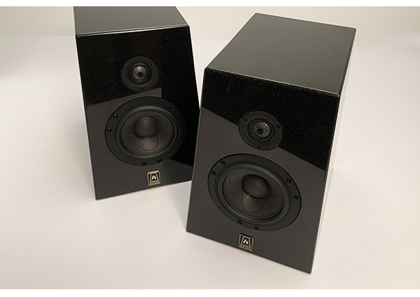 I monitor Acora Acoustics SRB