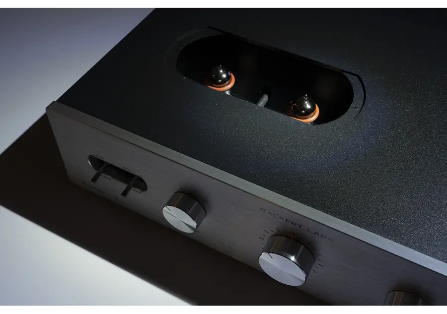 Il preamplificatore Rhumba di Backert Labs