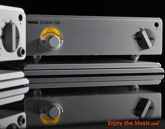 Rivista di Review di gennaio di EnjoyTheMusic.com