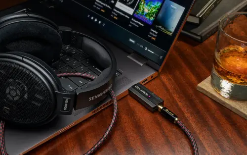 Il nuovo DAC USB di Clarus e l'amplificatore per cuffie combinano flessibilità e prestazioni