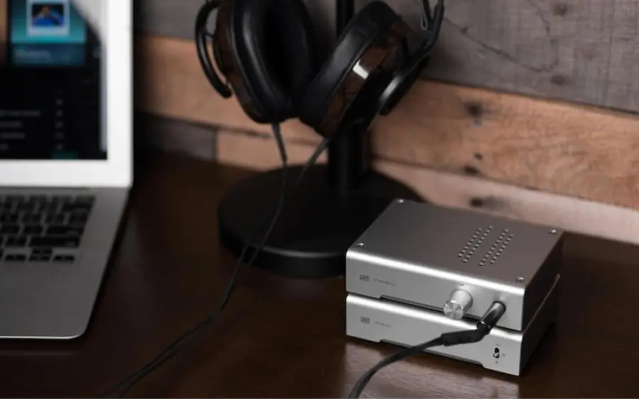 Il nuovo DAC a tre ingressi di Schiit non ti obbliga a scendere a compromessi