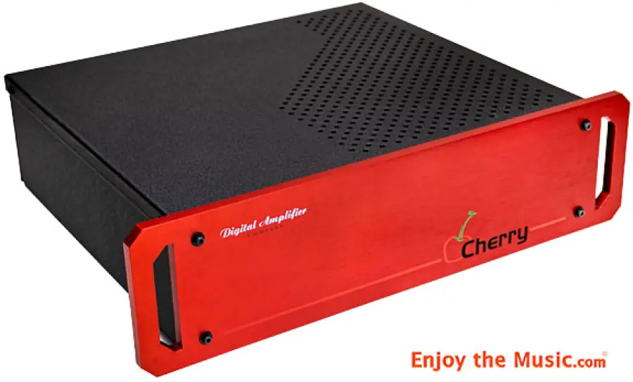 Recensione: Amplificatori digitali dell'azienda MEGAschino MK2 Mono Amplifiers