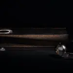 Bentley collabora con Naim Audio e Focal per una collaborazione straordinaria