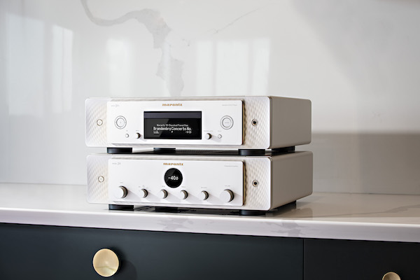 Marantz presenta l'amplificatore integrato di nuova generazione, lettore audio digitale