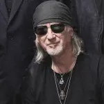 Deep Space Truckin 'con Roger Glover dei Deep Purple