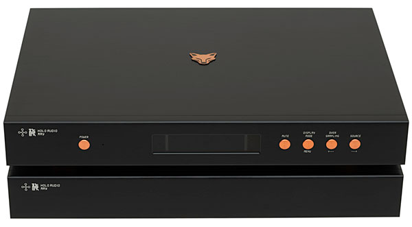 Gramophone Dreams # 39: processore HoloAudio May D / A e isolatore USB Intona