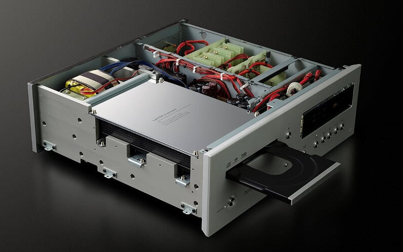 La nuova ammiraglia di Luxman farà da baby-sitter ai tuoi SACD e CD