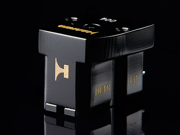 Analog Corner # 299: Haniwa HCVC01, CAD Ground Control, DS Audio Vinyl Ionizer-001