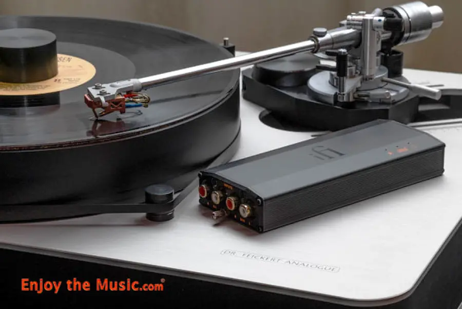 Stadio phono iFi Audio iPhono3 Black Label MM / MC