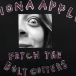 Decomposizione e guasto: recupera i tronchesi di Fiona Apple