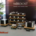 Goditi la rivista di revisione di maggio 2020 di Music.com