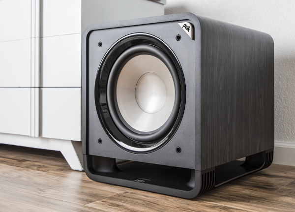 Devo sostituire il mio subwoofer di 20 anni?