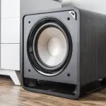 Devo sostituire il mio subwoofer di 20 anni?