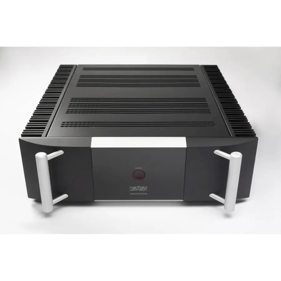 Mark Levinson n. 5101 Lettore SACD e DAC per streaming di rete, n. 5206 preamplificatore e n. 5302 amplificatore di potenza
