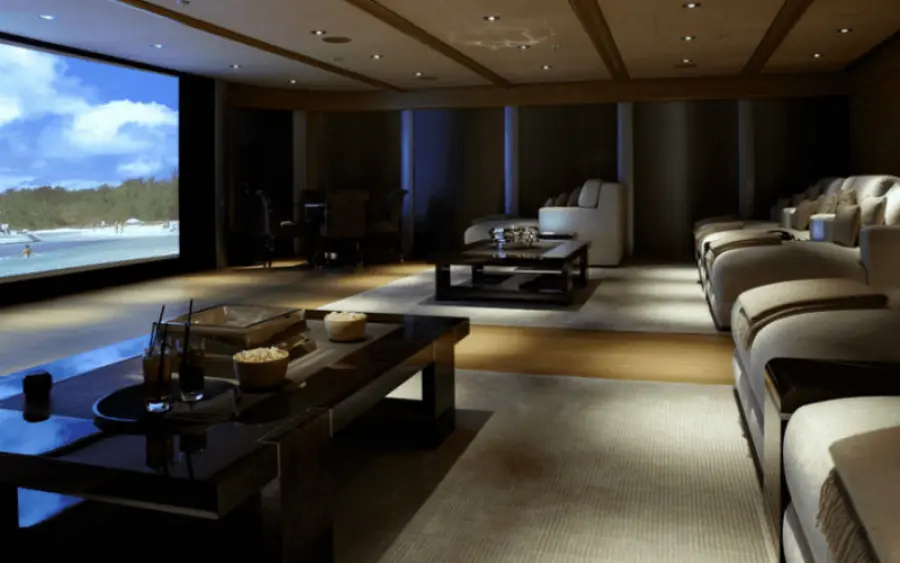 Come la catena di distribuzione ha cambiato per sempre l'home theater
