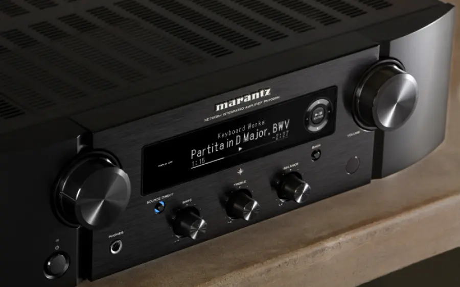 Recensione dell'amplificatore integrato Marantz PM7000N