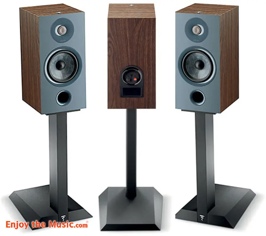 Recensione: Focal Chora 806 Altoparlanti montati su piedistallo