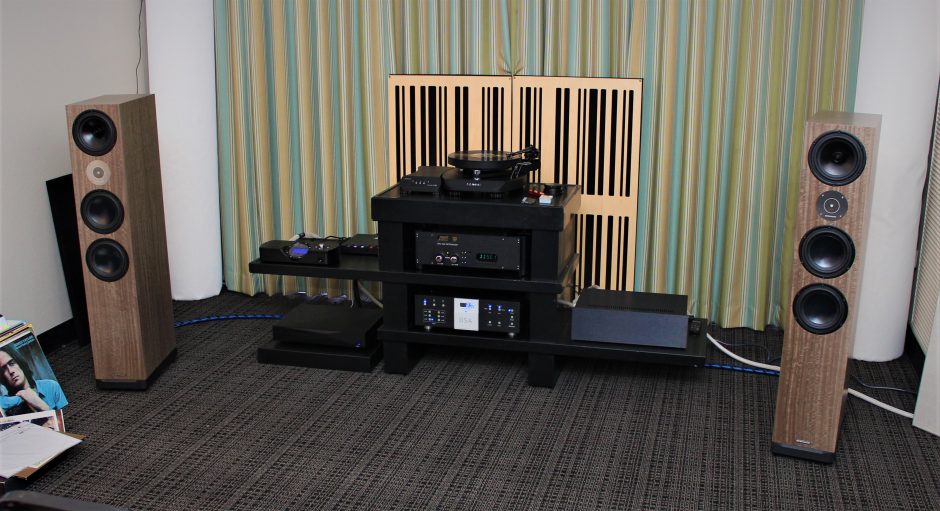A La Carte Productions, Spendor, Chord, SME, VPI, Vienna Acoustics, Aesthetix | FLAX 2020