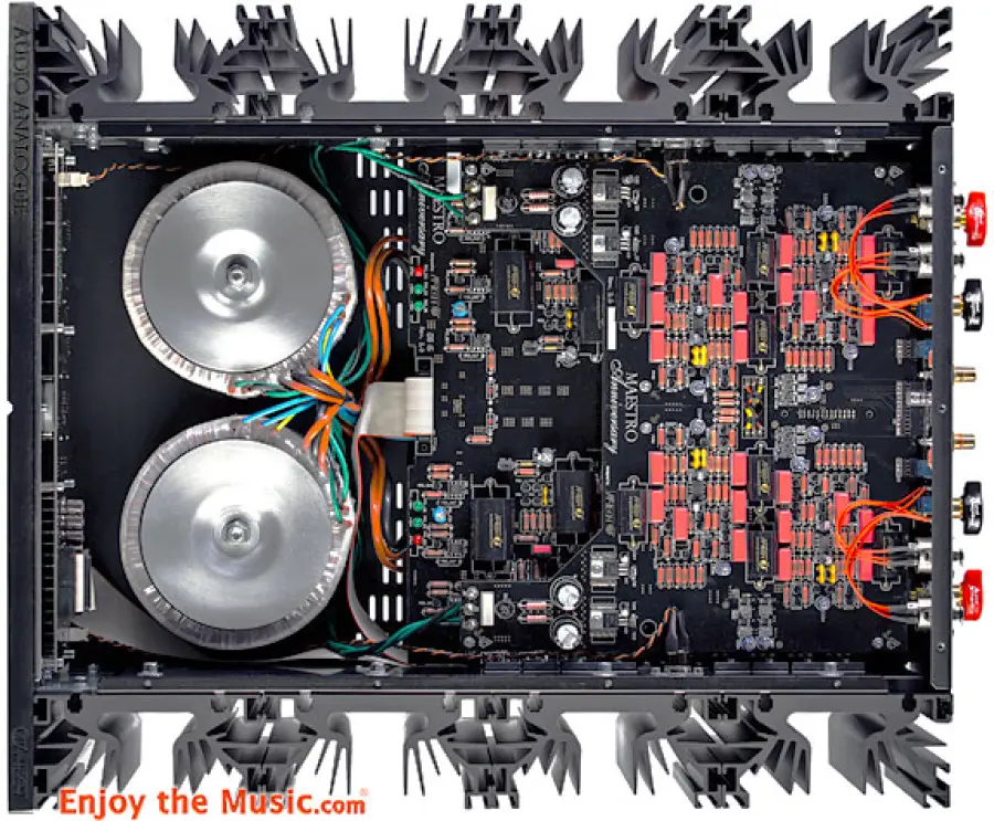 Recensione: amplificatore audio analogico Maestro Anniversary integrato