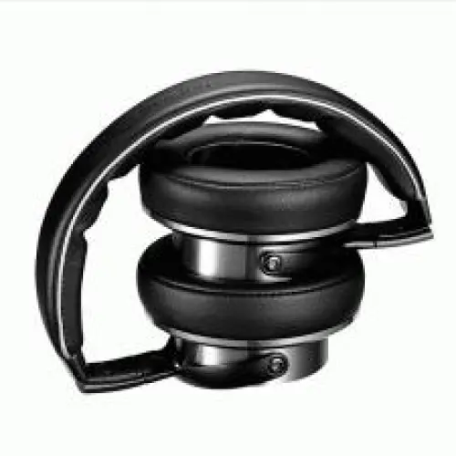 1 ALTRE Cuffie over-ear a triplo driver recensite