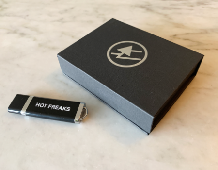 Rapporto di ascolto: abbonamento USB guidato da Hot Freaks di Voices