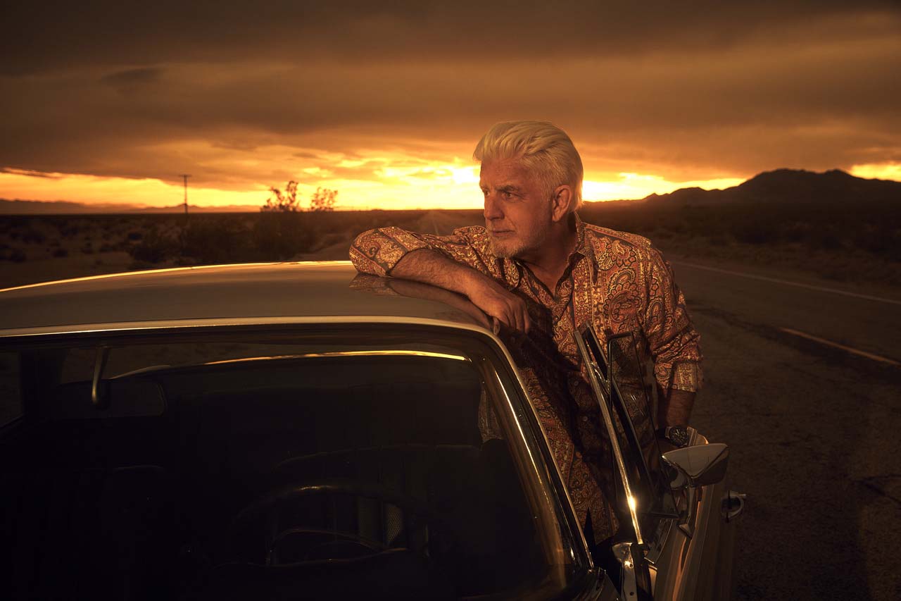 Michael McDonald: portandolo ai posti a sedere in un tour estivo co-headliner con Chaka Khan