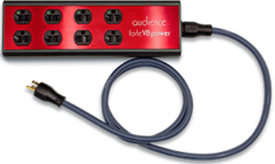 Il pubblico svela un condizionatore di corrente CA a 8 prese