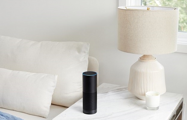 I miei altoparlanti KEF suonano molto meglio di Amazon Echo, ma non riescono a salvarmi dalla morte