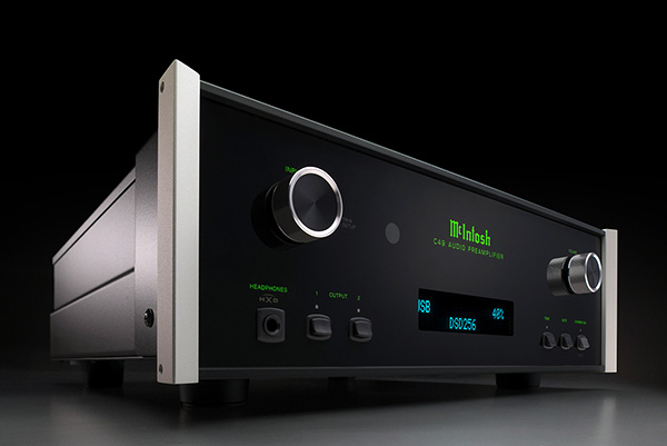 Annunciato il preamplificatore C49 di McIntosh Labs: salti digitali modulari dalla linea di amplificazione integrata